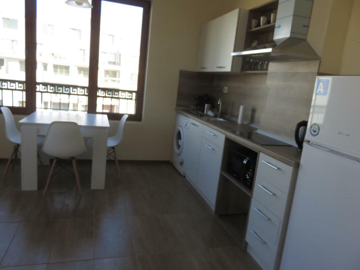 Nereya Palace Studio Mona Apartman Pomorie Kültér fotó