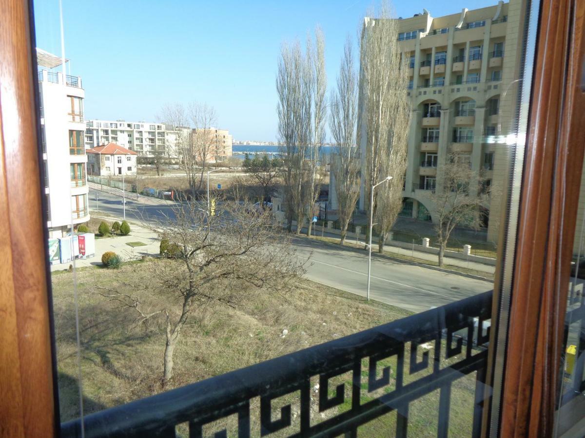 Nereya Palace Studio Mona Apartman Pomorie Kültér fotó